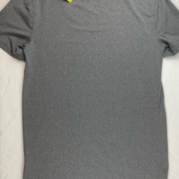 Men’s All in Motion Athletic Shirts & Goodfellow & Co Shirt Lot - Picture 7 of 10